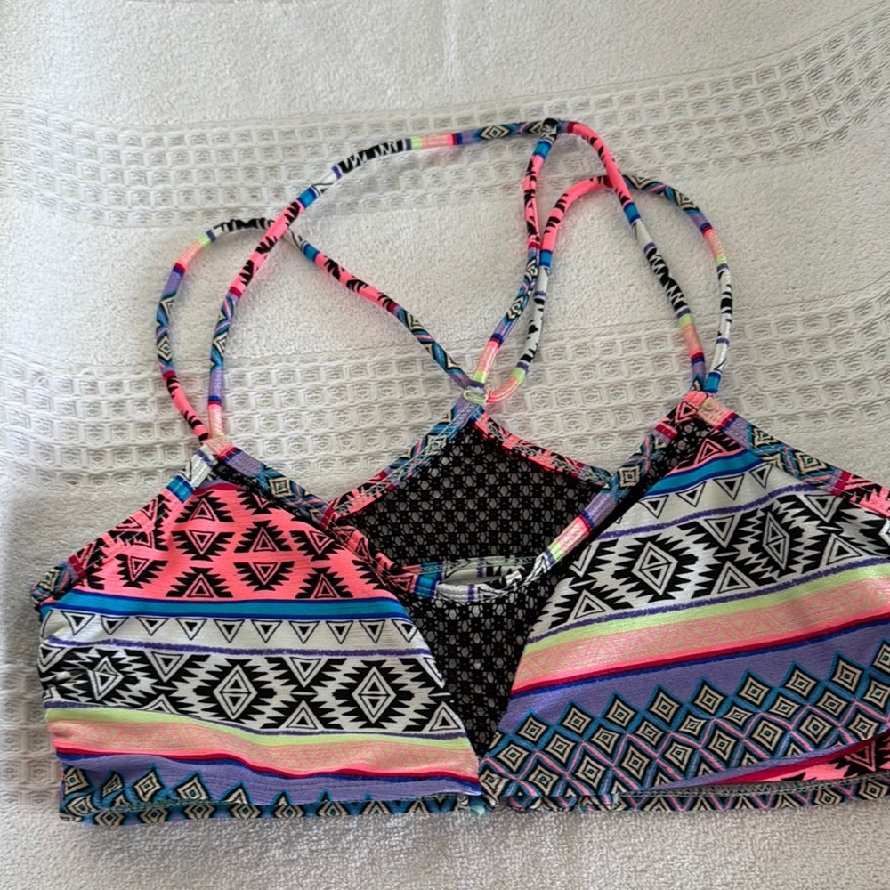 OP Multicolor Geometric Strappy Top